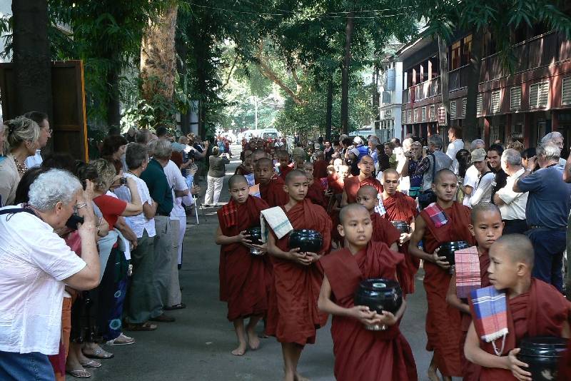 27 Monastero Mahagandayon Mandalay